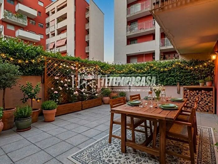 Appartamento trilocale in vendita in Via Caduti di Marcinelle, Milano