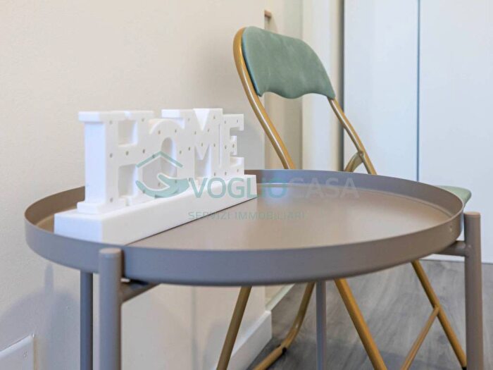 Appartamento monolocale in affitto in Via Giuseppe Giacosa, Rovereto, Milano
