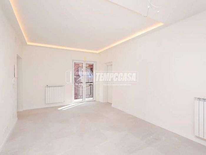 Appartamento trilocale in vendita in Via San Benigno, Chivasso