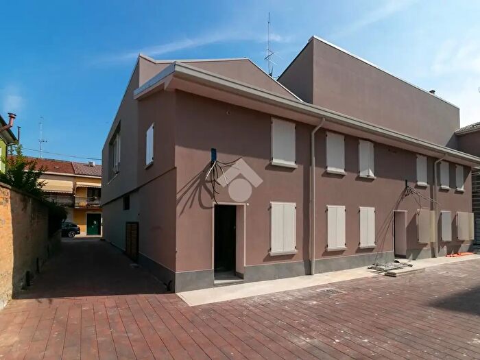 Casa trilocale in vendita in Via Ravegnana, Forli'
