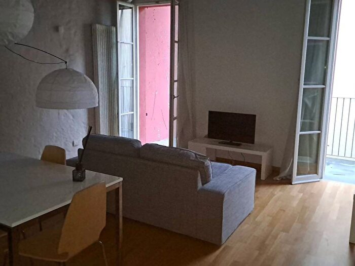 Appartamento bilocale in affitto in Piazza Martiri del Luglio, Centro Storico, Reggio Emilia