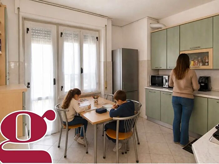 Appartamento trilocale in vendita in Via Valdagno, Milano