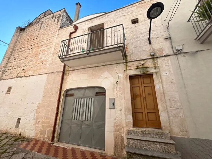 Casa monolocale in vendita in Piazza Umberto I, Ceglie Messapica