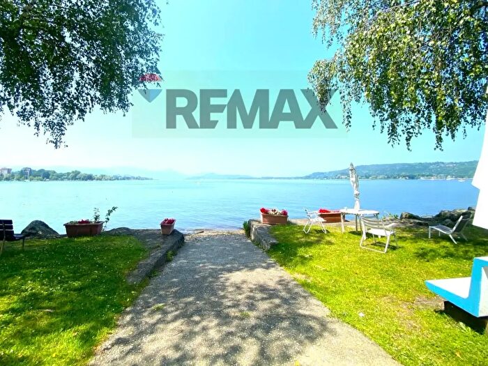 Appartamento bilocale in vendita in Viale Lago Maggiore, Castelletto Sopra Ticino