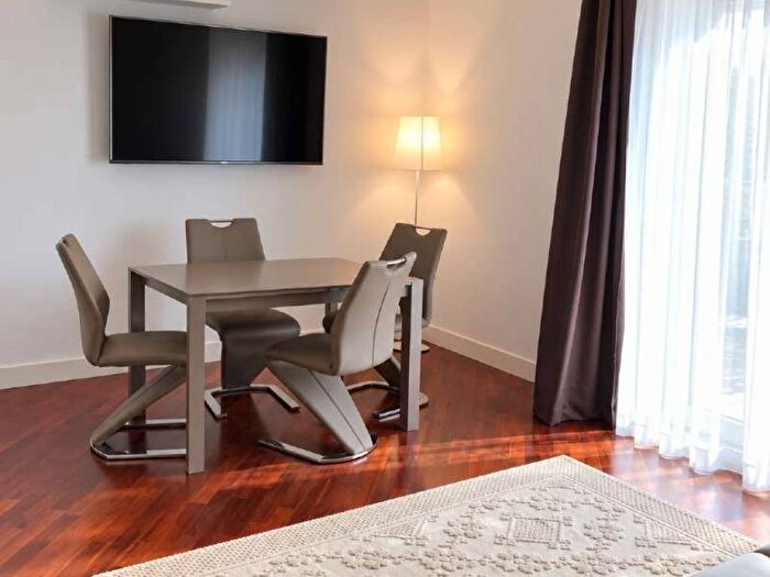 Appartamento trilocale in affitto in via Prato Santo, Borgo Trento, Verona