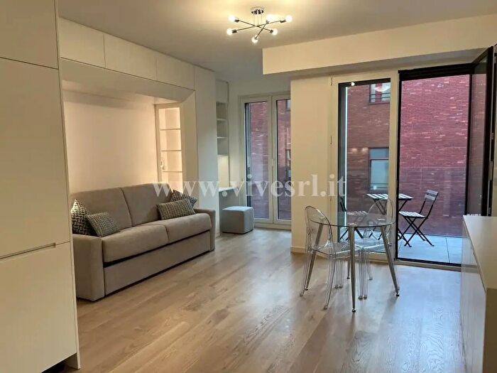 Appartamento monolocale in affitto in Via Giusti, Milano