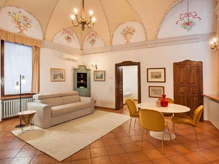 Casa bilocale in affitto in Via San Salvatore Vecchio, Centro Storico, Verona