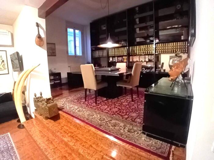 Appartamento quadrilocale in affitto in Via del Monte, Centro Storico, Bologna