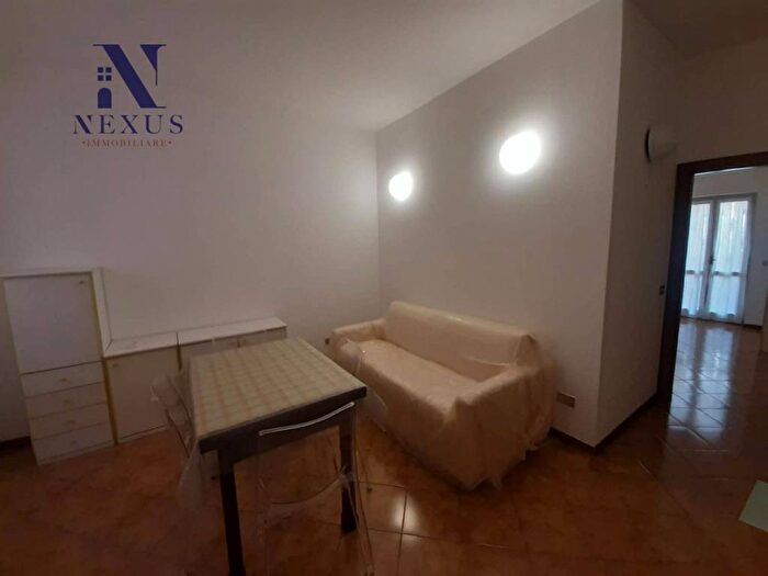 Appartamento in affitto in Via GASPAROLI, Centro Storico, Fano