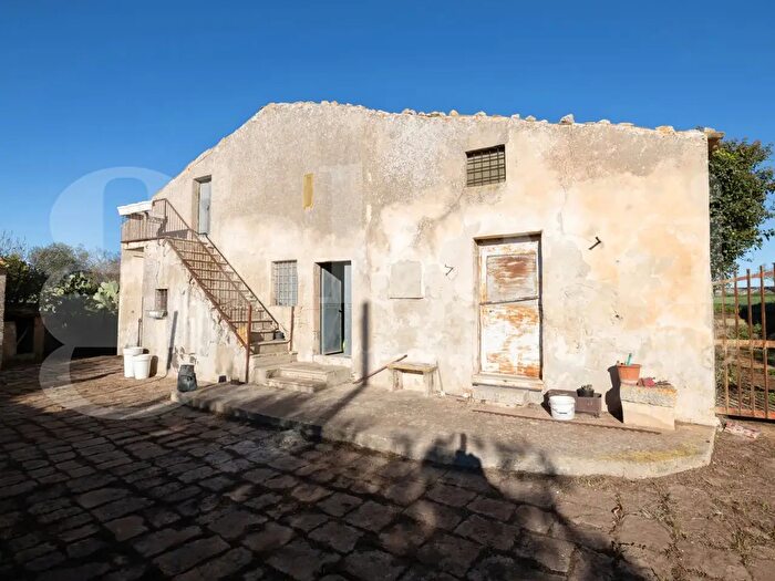 Casa in vendita in Sp Sn, Ragusa