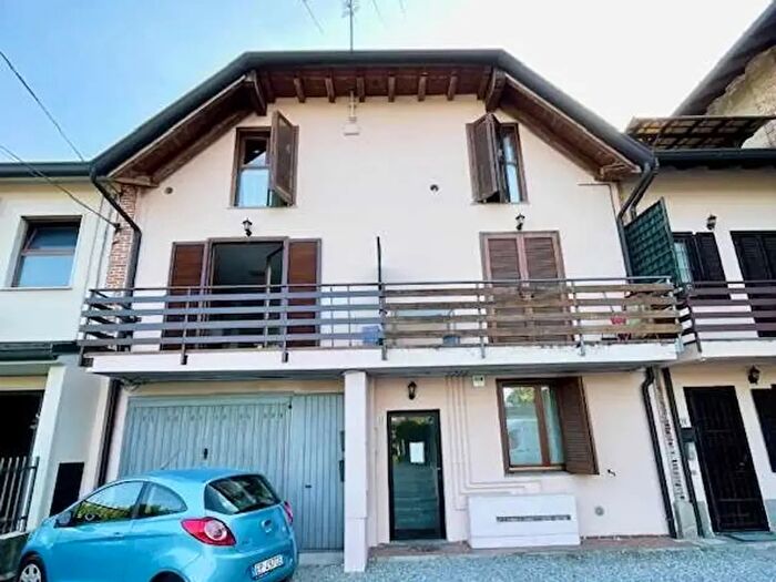 Appartamento bilocale in vendita in Via Balbo, Barlassina