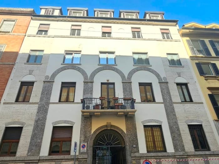 Appartamento monolocale in affitto in Via Sant'Agnese, Sant'Ambrogio, Milano
