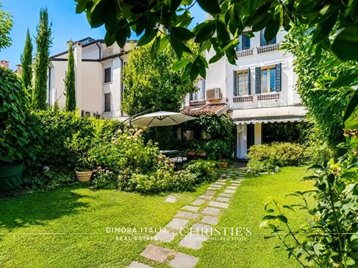 Casa in vendita in Treviso