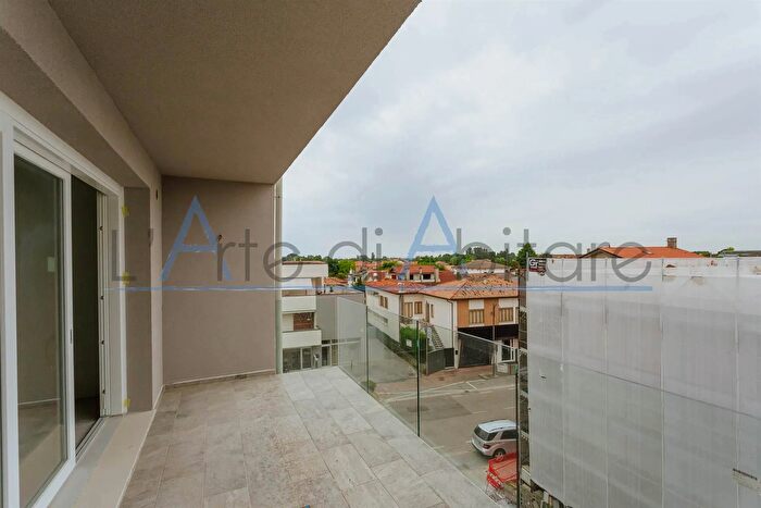 Appartamento con 5 locali in affitto in Fosso, Fosso