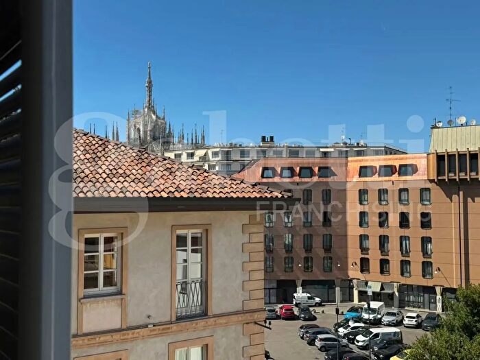 Appartamento bilocale in affitto in Via Festa del Perdono, Milano