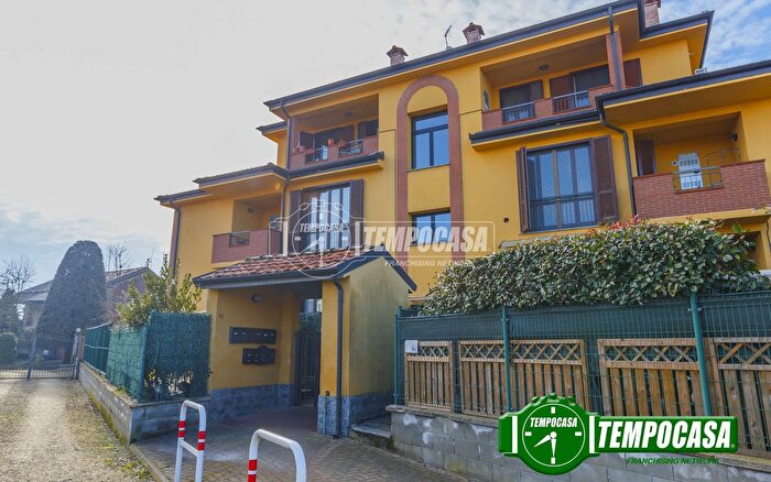 Appartamento trilocale in vendita in Roma, Marzano