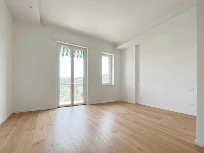 Appartamento trilocale in vendita in Firenze