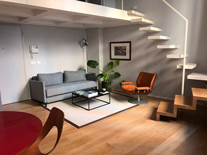 Appartamento bilocale in affitto in Via Anfiteatro, Lanza, Milano