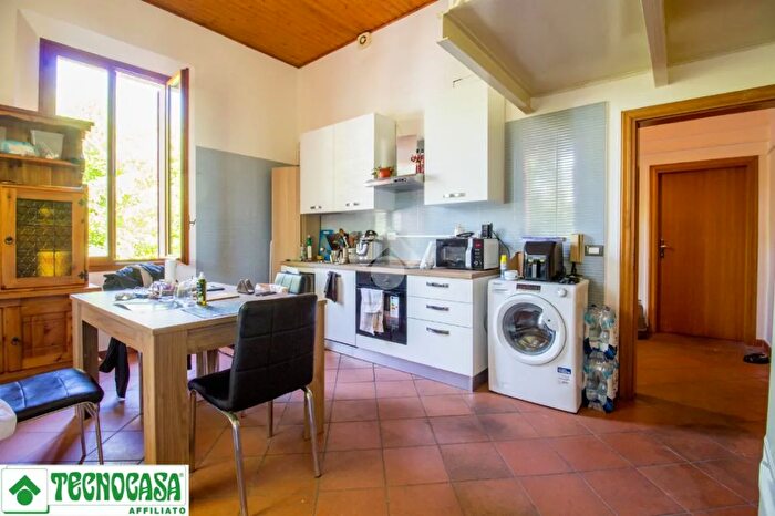 Appartamento con 5 locali in vendita in Via IV Novembre, Casalecchio Di Reno