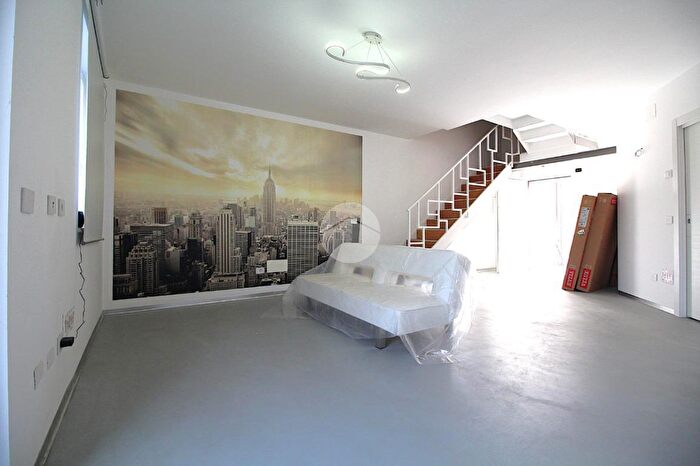 Appartamento trilocale in vendita in Via Torino, Brandizzo