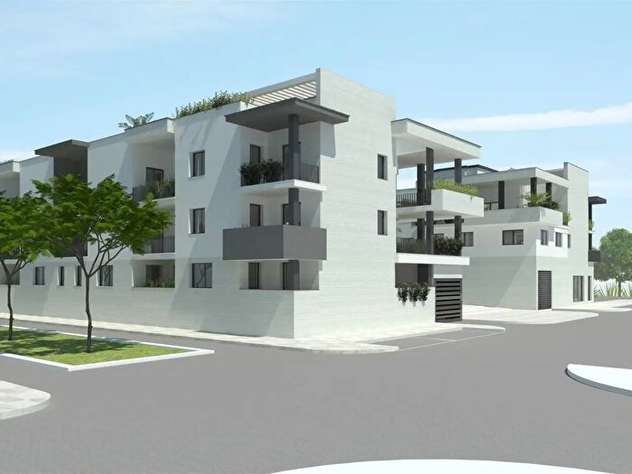 Appartamento con 5 locali in vendita in Civitanova Marche