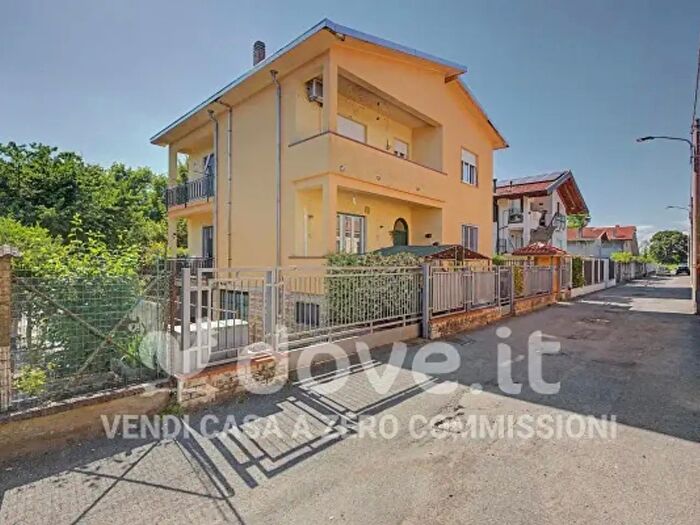Casa trilocale in vendita in Via Dino Garavaglia, Legnano
