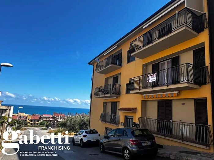 Appartamento trilocale in vendita in Via Giotto, Acquedolci
