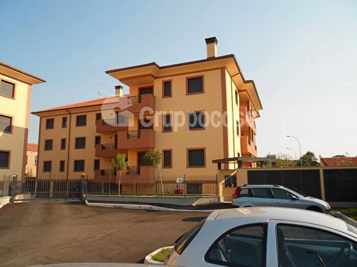 Appartamento bilocale in affitto in Via Piave, Centro, Magenta