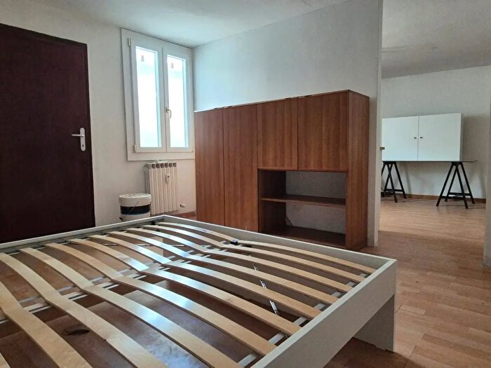 Appartamento bilocale in affitto in Via Pietro Giardini, Modena