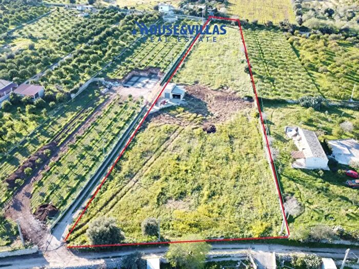 Casa monolocale in vendita in Via dellAcquedotto, Avola