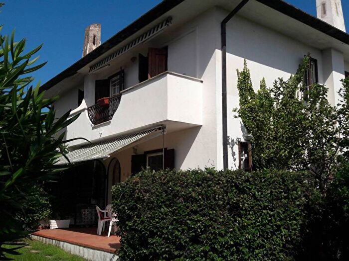 Casa trilocale in affitto in Via Litoranea, Centro, San Felice Circeo