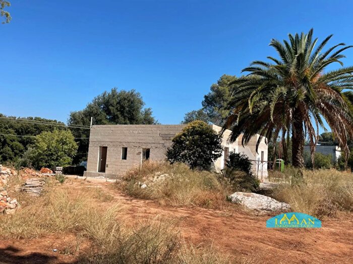Casa quadrilocale in vendita in Contrada Abate Nicola Grande, Ceglie Messapica