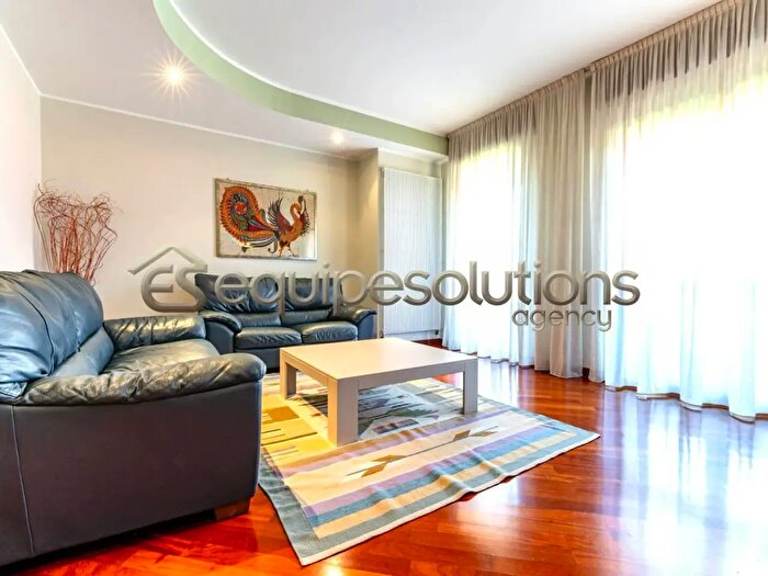 Appartamento trilocale in vendita in Via Santa Margherita, Torre Boldone