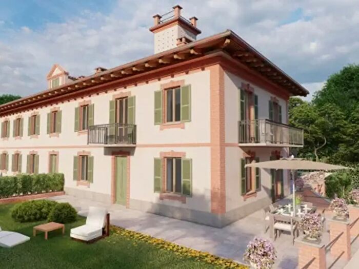 Casa con 6 locali in vendita in Via Fratelli Cervi, Asti