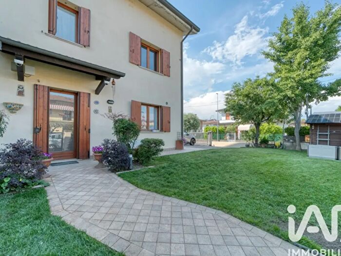 Casa con 7 locali in vendita in Via Miazzo, Selvazzano Dentro