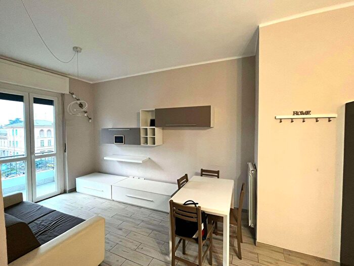 Appartamento quadrilocale in vendita in Via Guglielmo VIII, Casale Monferrato