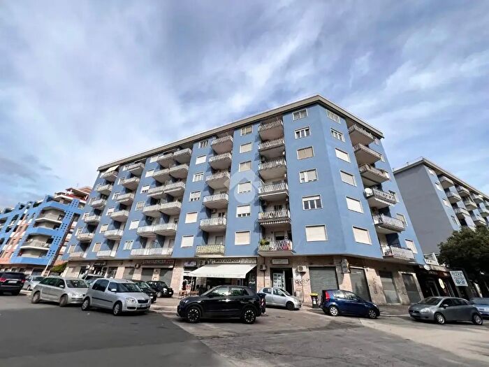 Appartamento quadrilocale in vendita in Viale Michelangelo, Foggia