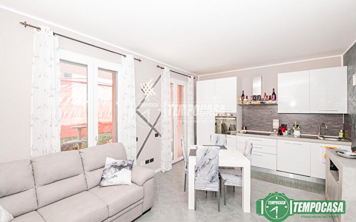 Appartamento bilocale in vendita in Via Oriana Fallaci, Peschiera Borromeo