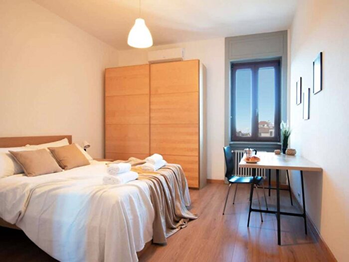 Appartamento bilocale in affitto in Piazza SantAgostino, Corso Genova, Milano