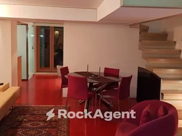 Appartamento bilocale in vendita in Vico del Vasto a Chiaia, Napoli