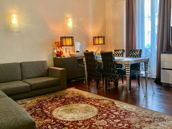 Appartamento trilocale in affitto in Via Paolo Sarpi, Paolo Sarpi, Milano