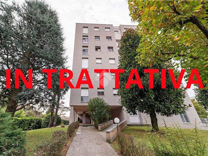 Appartamento trilocale in vendita in Via Corridori, Paderno Dugnano