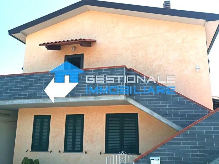 Casa trilocale in vendita in Via Galileo Galilei, Collesalvetti