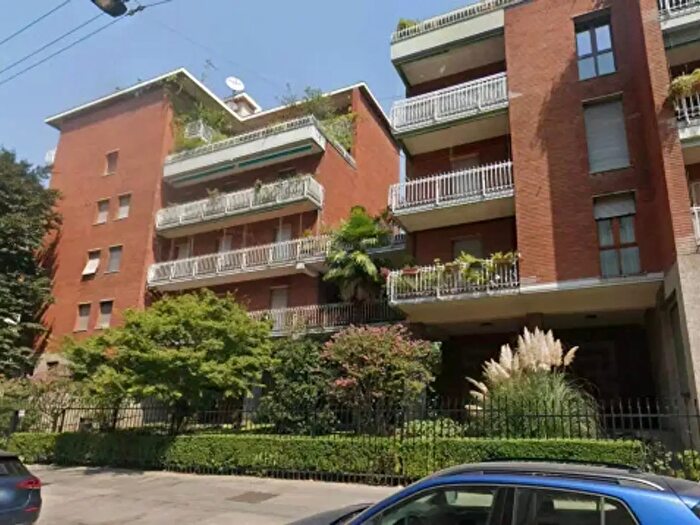 Appartamento bilocale in vendita in Via Grigna, Milano