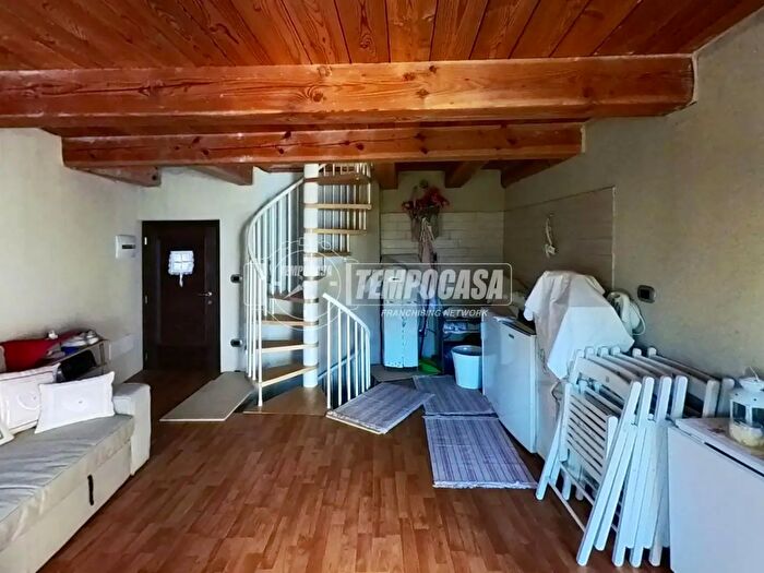 Appartamento trilocale in vendita in Frazione Rapy, Verrayes