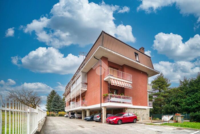 Appartamento trilocale in vendita in Via N Costa, Rosta