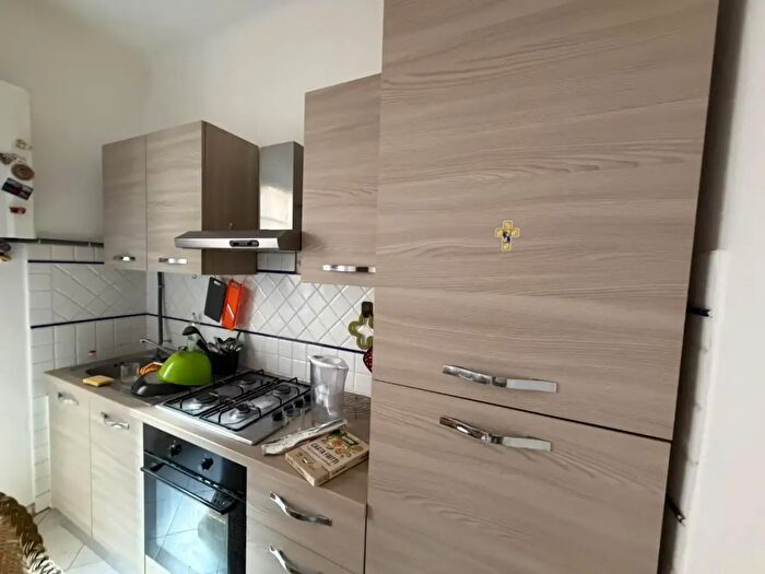 Appartamento con 5 locali in affitto in Pisa