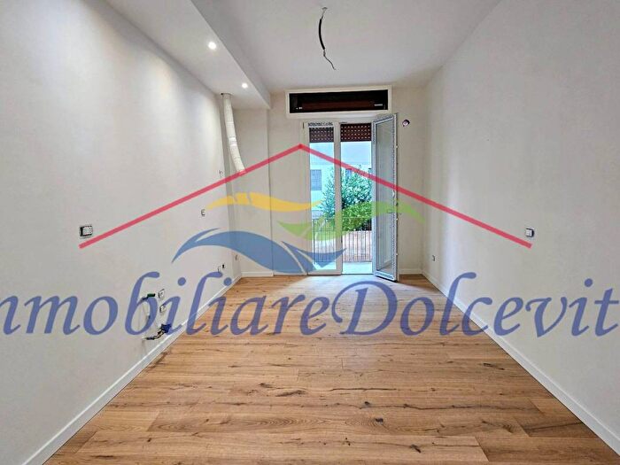 Appartamento bilocale in vendita in Via Agnolo Firenzuola, Le Cure, Firenze
