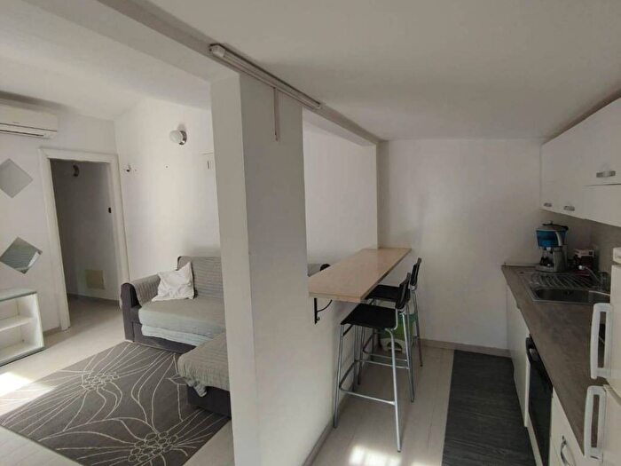 Appartamento bilocale in affitto in circonvallazione Sacchetti, Centro, Cervia