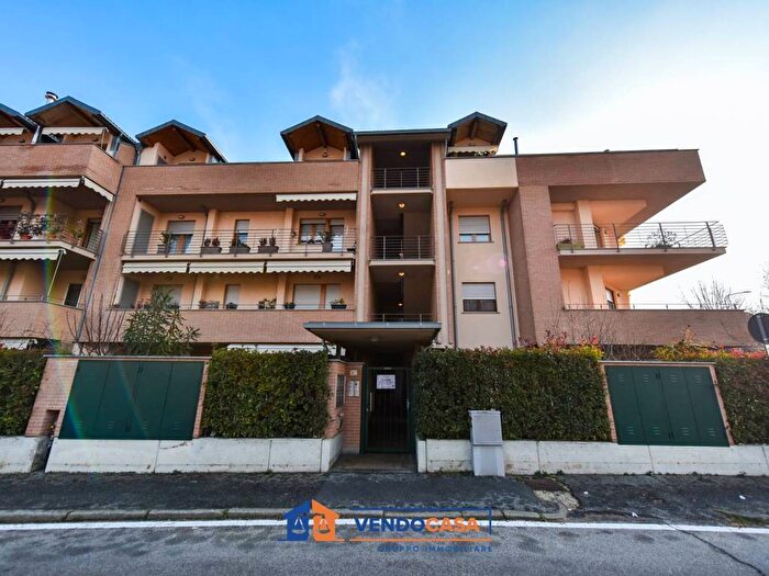 Appartamento monolocale in affitto in Via Alberto Tappi, Centro, Carignano